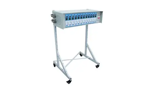 Större datorgolvställe